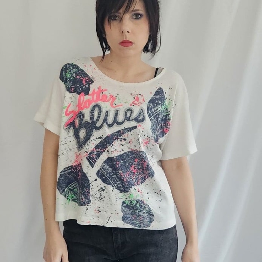 80s Splatter Blues Splatter Paint Teeโ